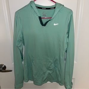 Nike pull over